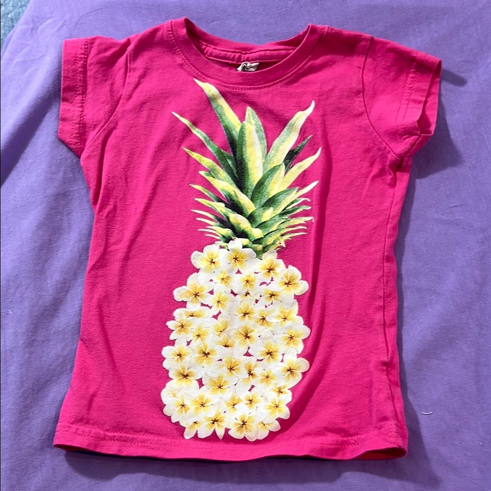 5 for $10 💜 Short Sleeve Tee with Plumeria Pineapple Design Size 2